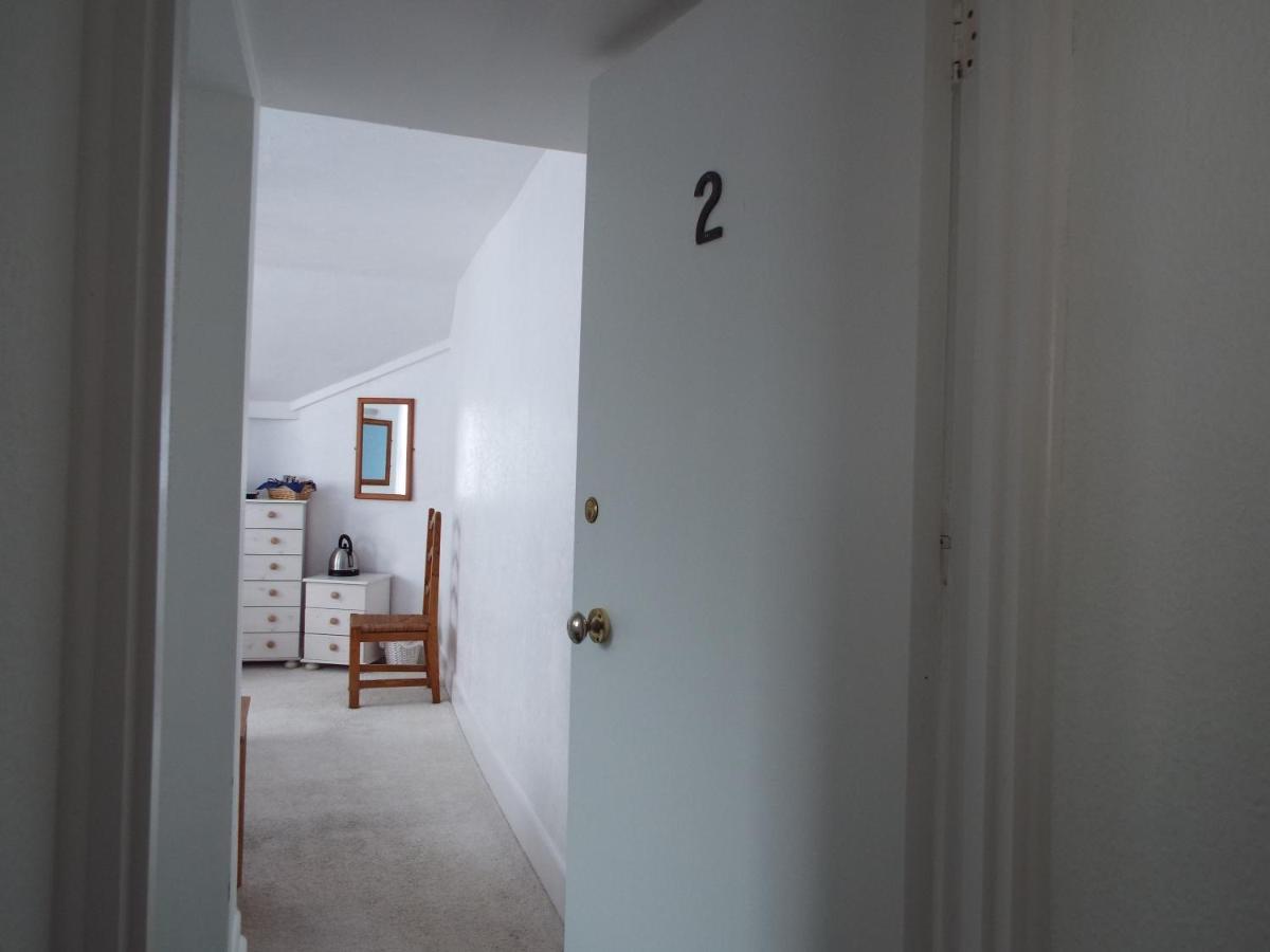 Corner House Guest House ビディフォード エクステリア 写真